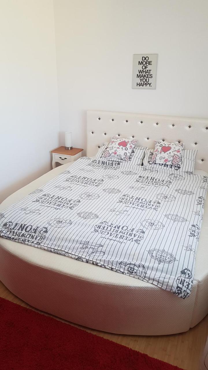 Apartament Central Miguel トゥルダ エクステリア 写真
